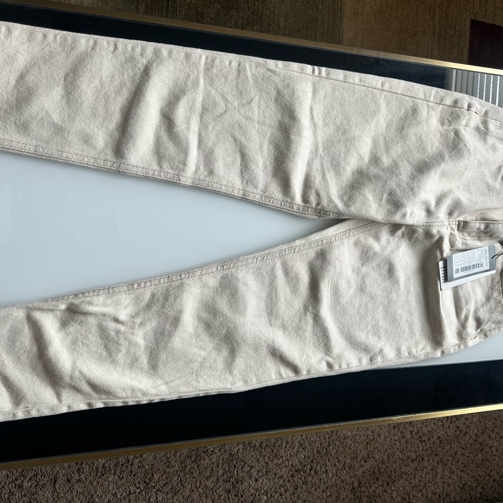 Chic Beige Skinny Jeans